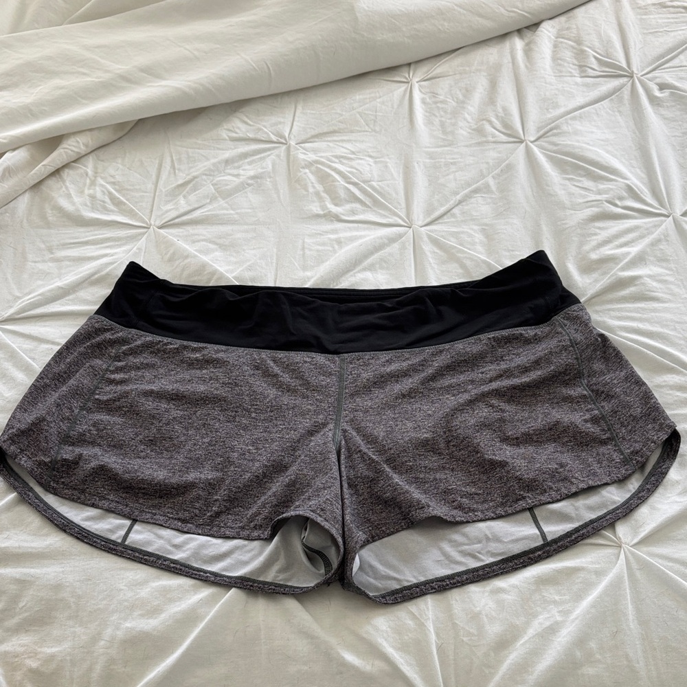 Speed up 4 in athletic shorts
